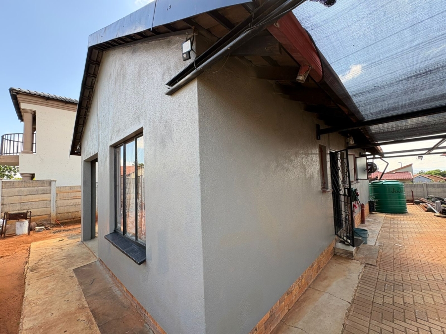 3 Bedroom Property for Sale in Tlhabane North West